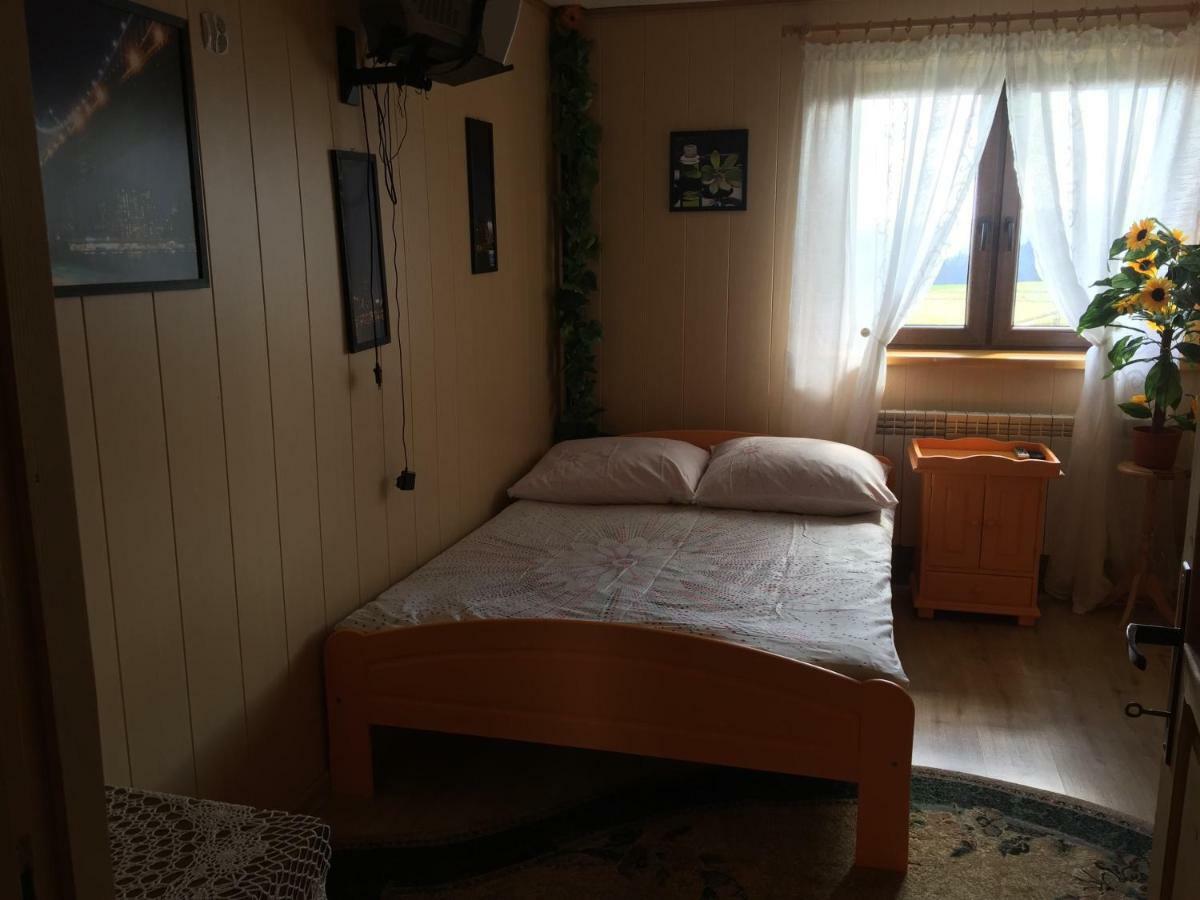 Apartament Pokoje U Eli Brzegi  Zewnętrze zdjęcie